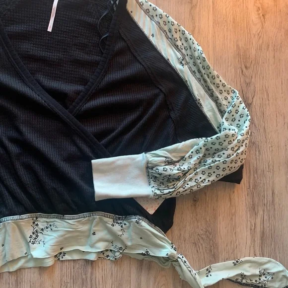 Free People Auxton Thermal Top - Brand New - Picture 6 of 7